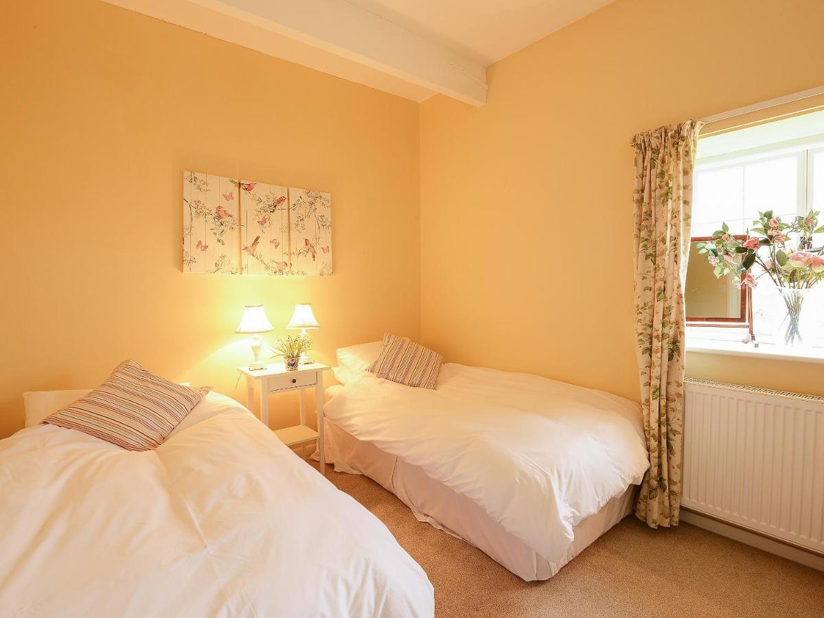 Barningham Hall Stable Villa Baconsthorpe ภายนอก รูปภาพ